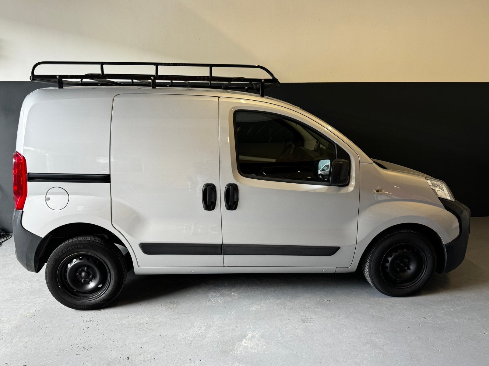 Fiat Fiorino 1.4 2011  benzine | airco | cruise | navi, Auto's, 1360 cc, 400 kg, Origineel Nederlands, Bedrijf