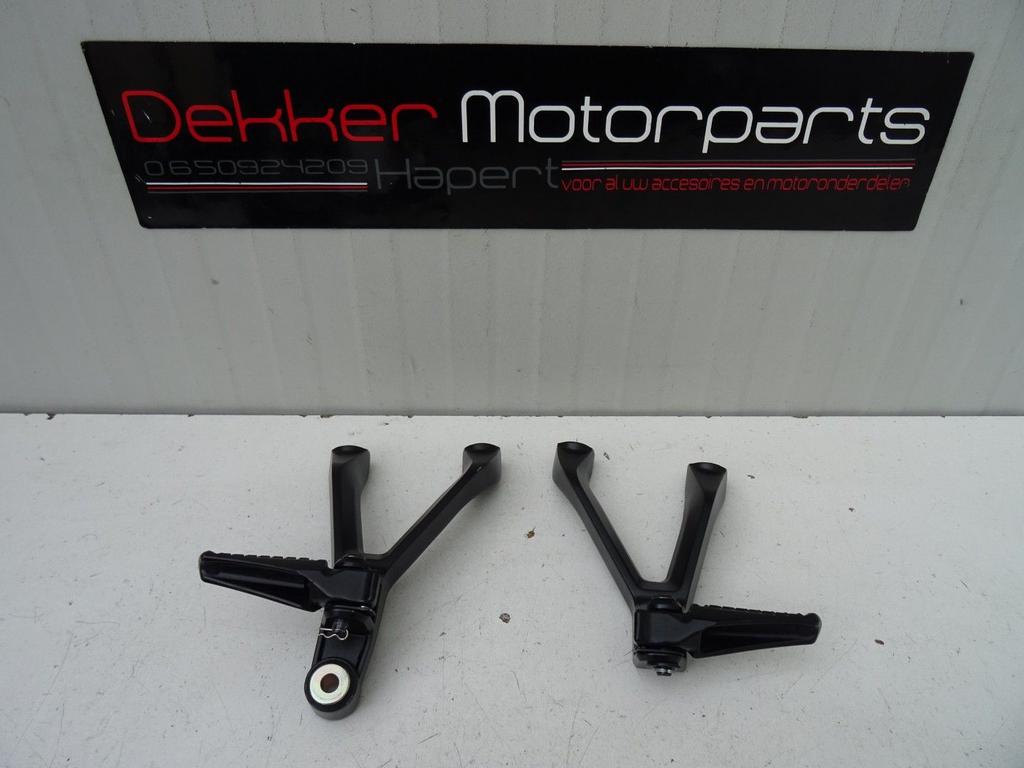 Set Duo Voetsteunen Honda CBR1000RR-R Fireblade SP 2020-2026, -, -, Nieuw, Ophalen of Verzenden