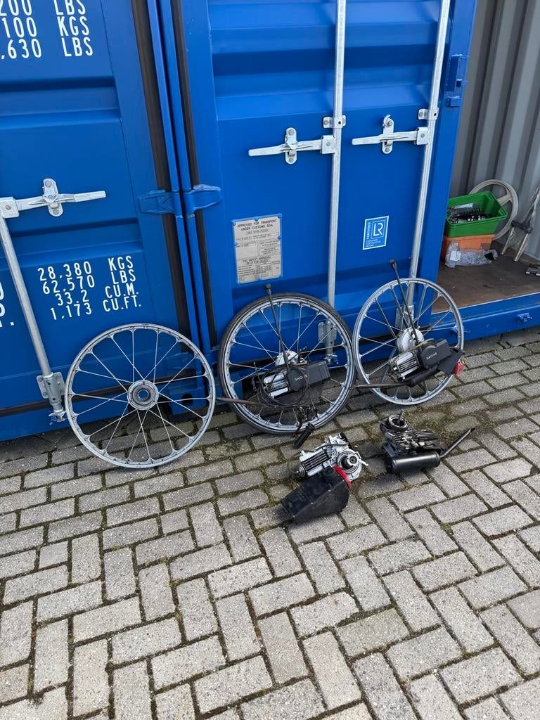 Spartamet motoren en onderdelen, Fietsen en Brommers, Ophalen, Gebruikt, Blok, Spartamet