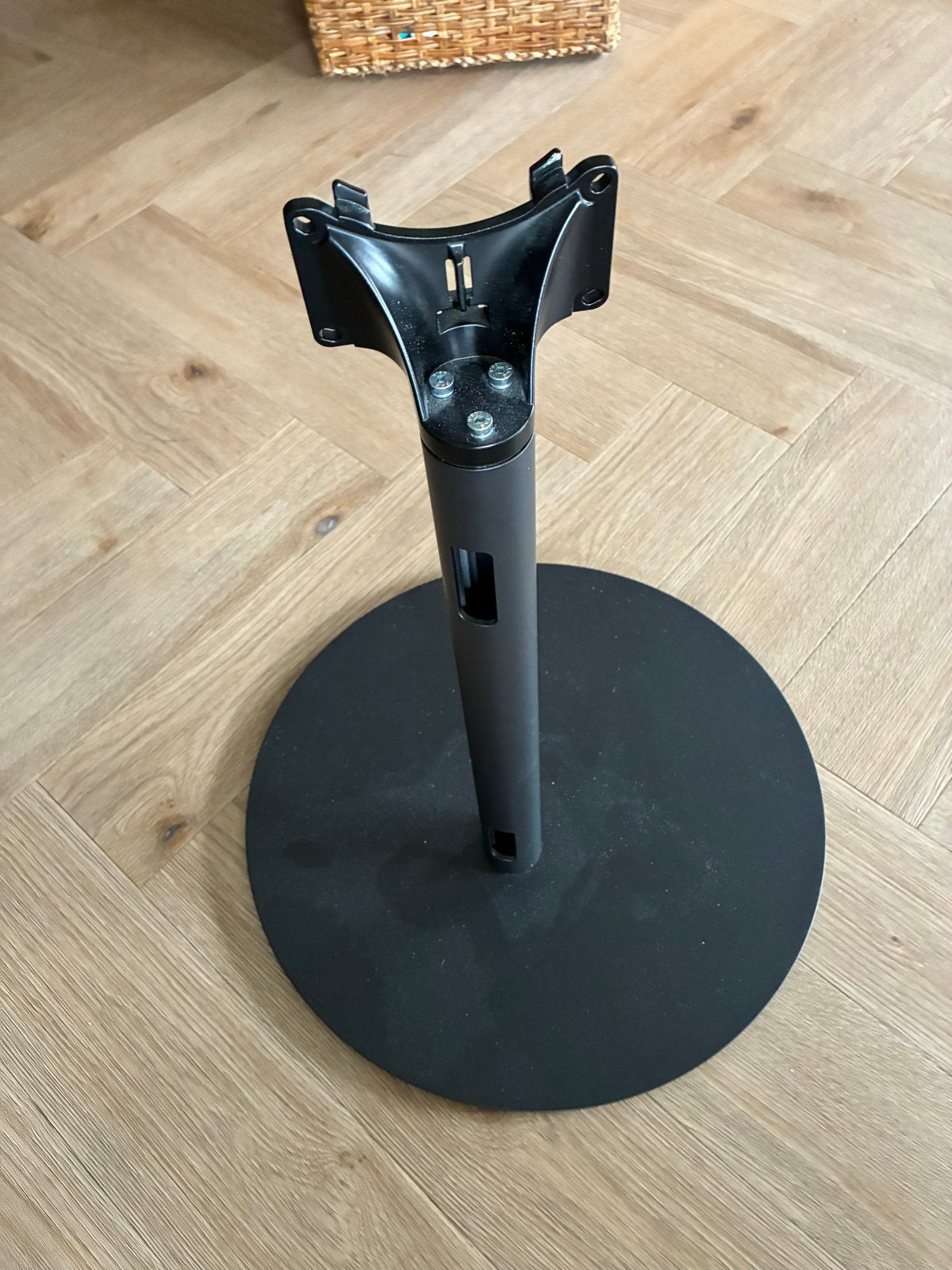 TV standaard met ronde voet, Ophalen, Gebruikt