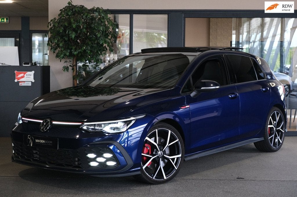 Volkswagen Golf 8 2.0 TSI GTI 245PK Pano H&K Led Mistlamp Ca, 730 kg, Gebruikt, 4 cilinders, 1984 cc