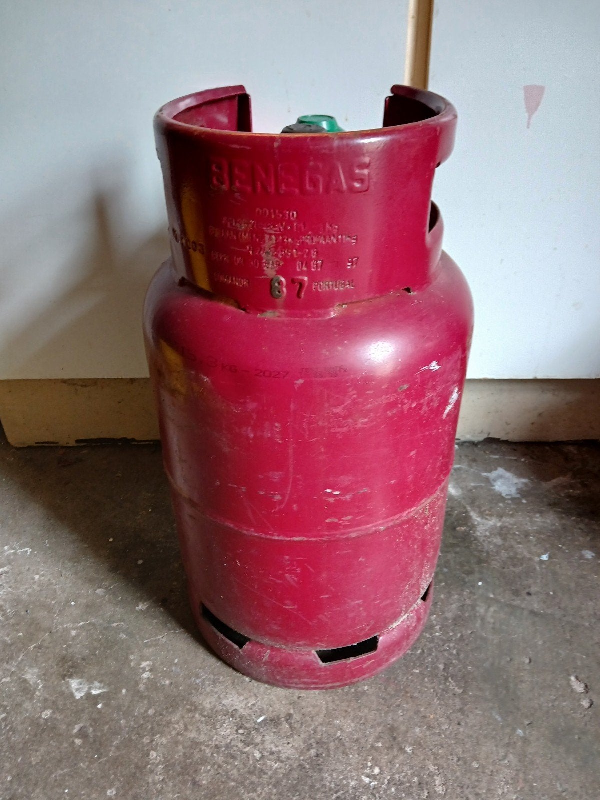 Benegas gasfles met regelaar, 15.3 kg - 3 kwart vol, Caravans en Kamperen, Ophalen, Gebruikt
