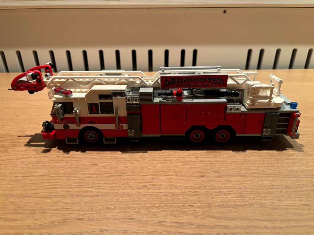 Lego MOC US Fire ladderwagen rood, MOC (eigen creatie), Overige thema's, Lego, Compleet