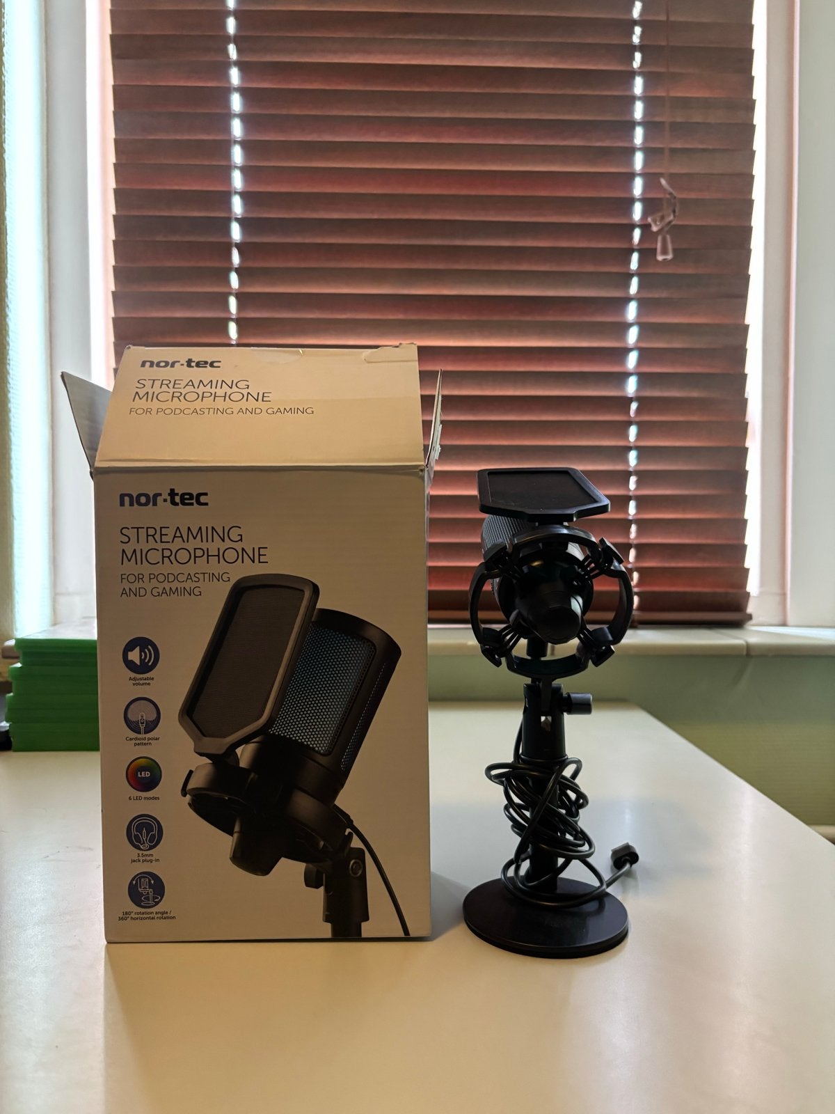 Nor-Tec Streaming Microfoon voor Podcasting en Gaming, Muziek en Instrumenten, Ophalen of Verzenden, Zo goed als nieuw, Studiomicrofoon