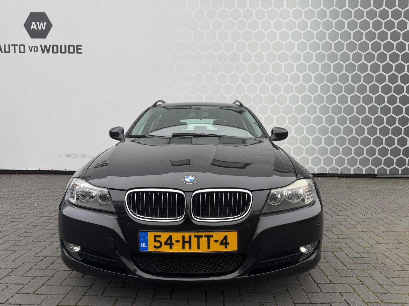 BMW 3-serie Touring 325i LCI High Executive Automaat 6 cilin, Auto's, BMW, 745 kg, Gebruikt, Zwart, 1600 kg