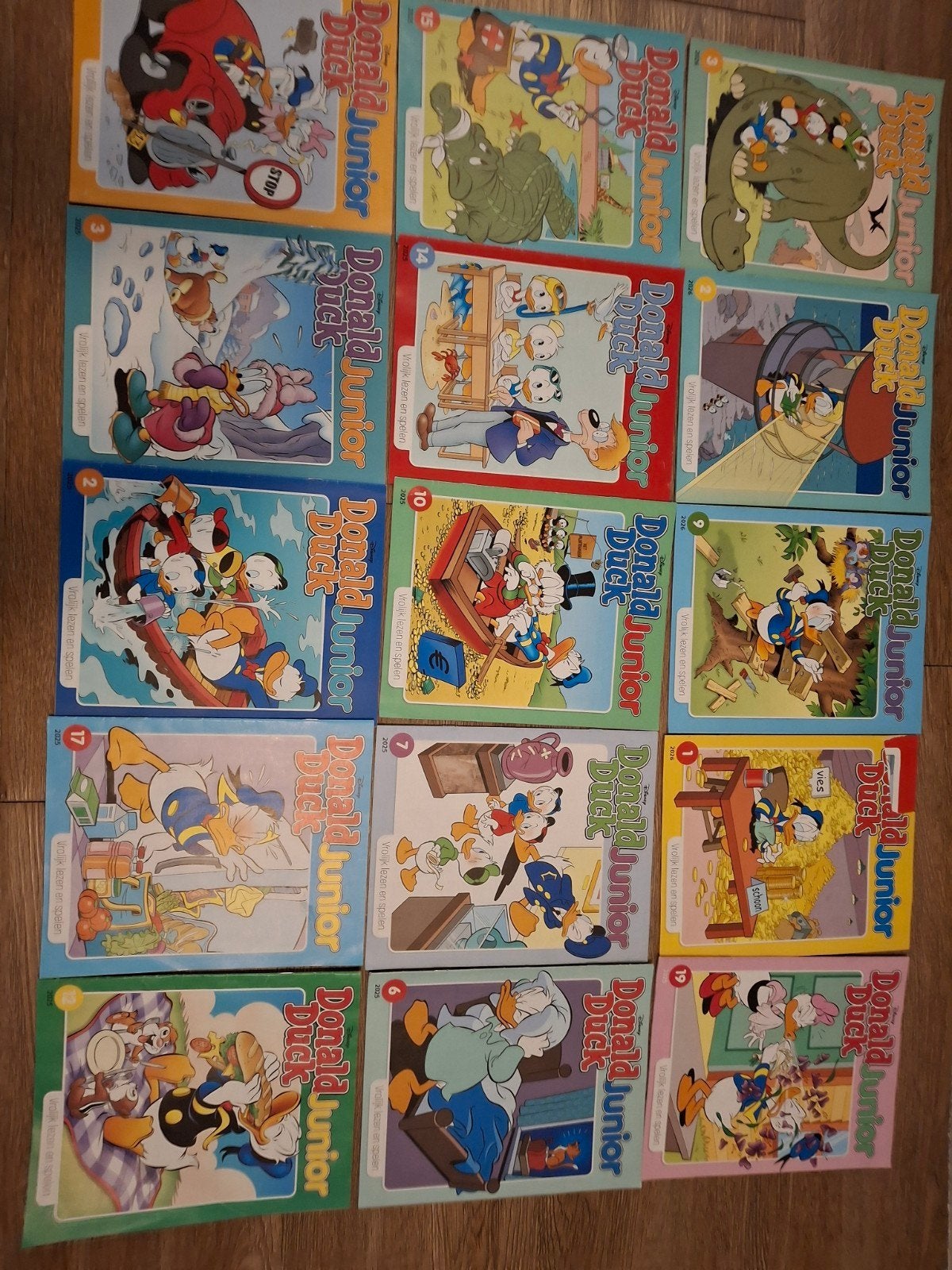 15x Donald duck junior (4x 2026 en 11X 2025), Ophalen of Verzenden, Gelezen