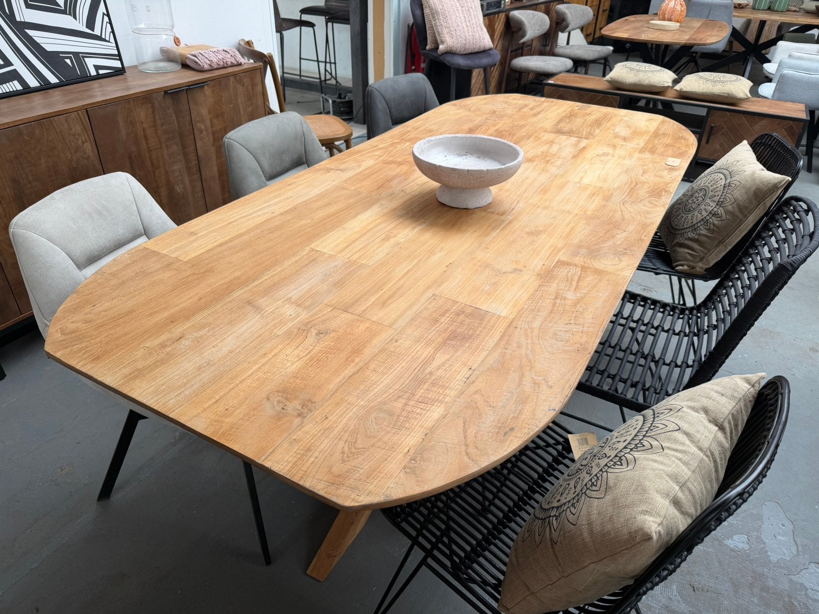 Magazijn leegverkoop eettafel deens ovaal teakhout matrix, Hout, Nieuw, Ophalen of Verzenden, Info@wkhome.nl
