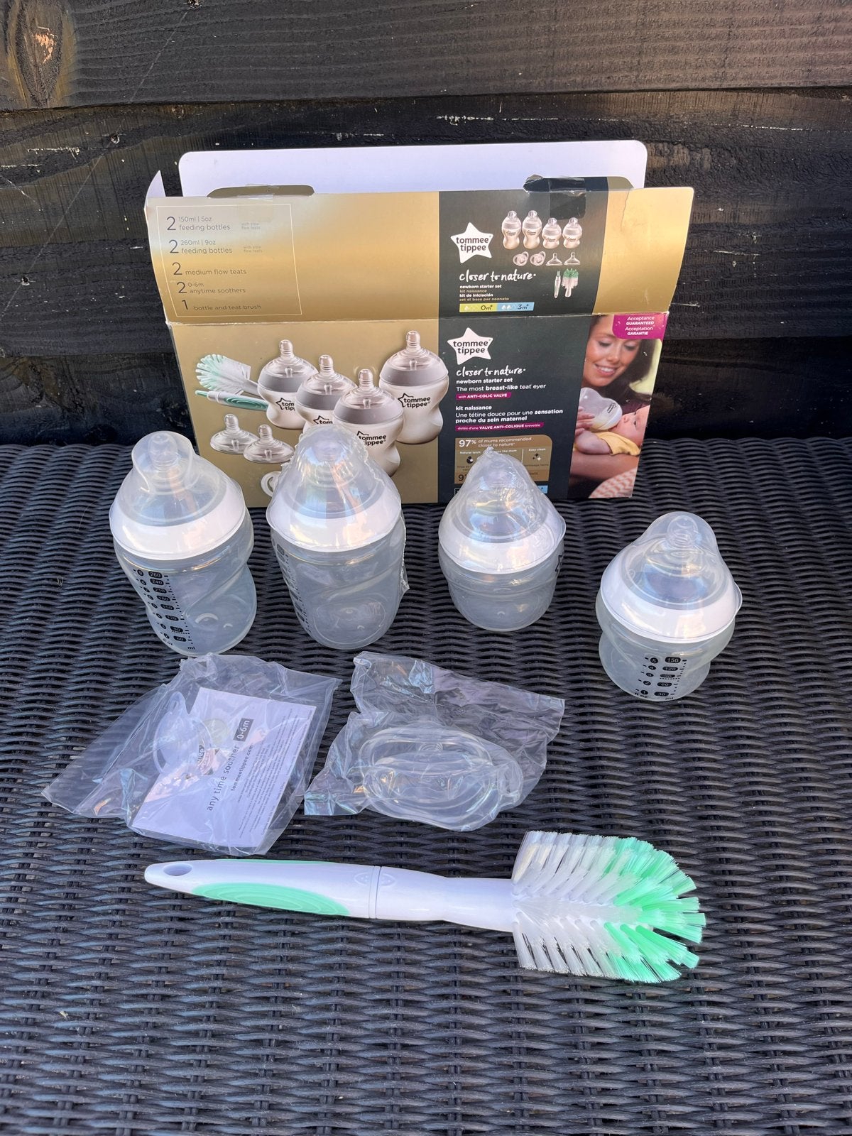 Tommee Tippee Closer to Nature Startset Flessen en Borstel, Ophalen, Philips Avent, Zo goed als nieuw, Inclusief flessen