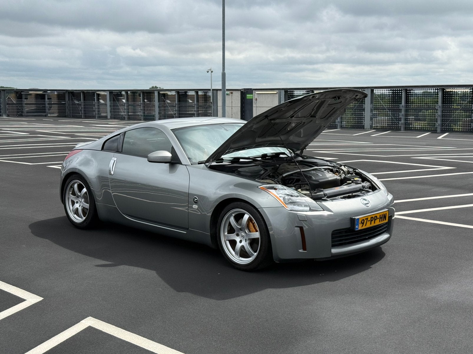 350Z Track Edition | Origineel NL | KW V1 | Sportuitlaat, Auto's, Nissan, Particulier, 350Z, ABS, Airbags, Alarm, Bi-Xenon koplampen