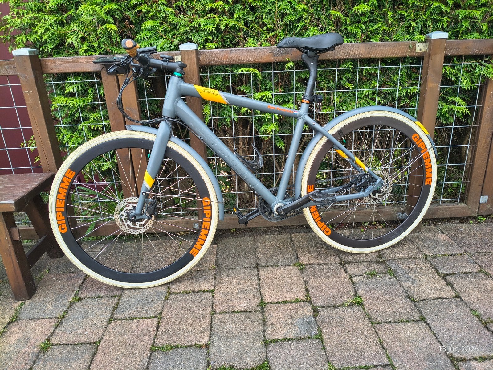 Stijlvolle stadsfiets met schijfremmen en riemaandrijving, 57 tot 61 cm, Ophalen, Overige merken
