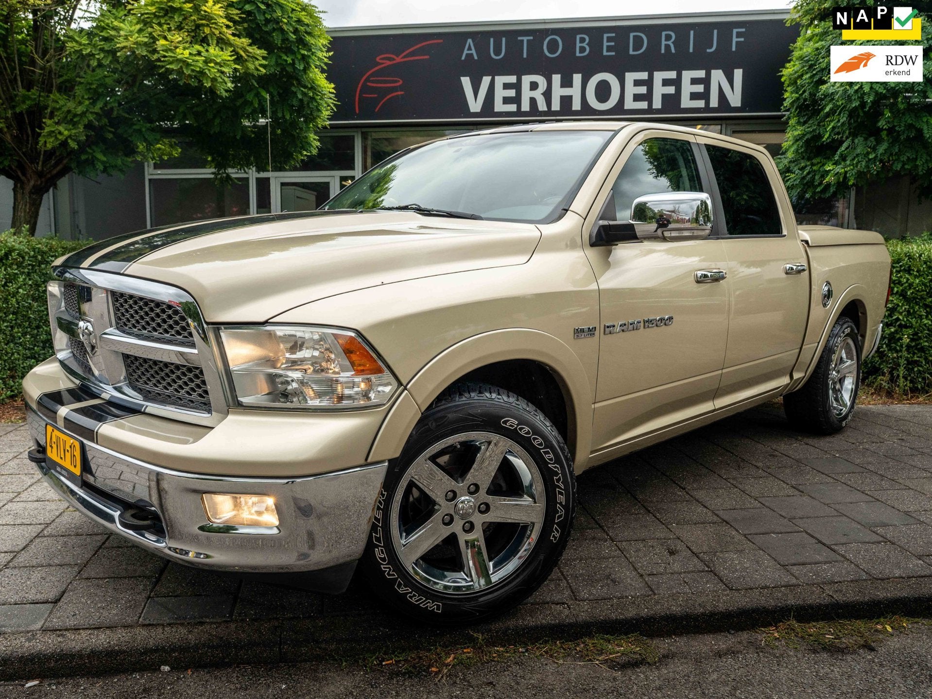 Dodge Ram 1500 5.7 V8 Crew Cab 5'7 | AUTOMAAT | MARGE | PANO, Automaat, Achterwielaandrijving, Gebruikt, RAM 1500
