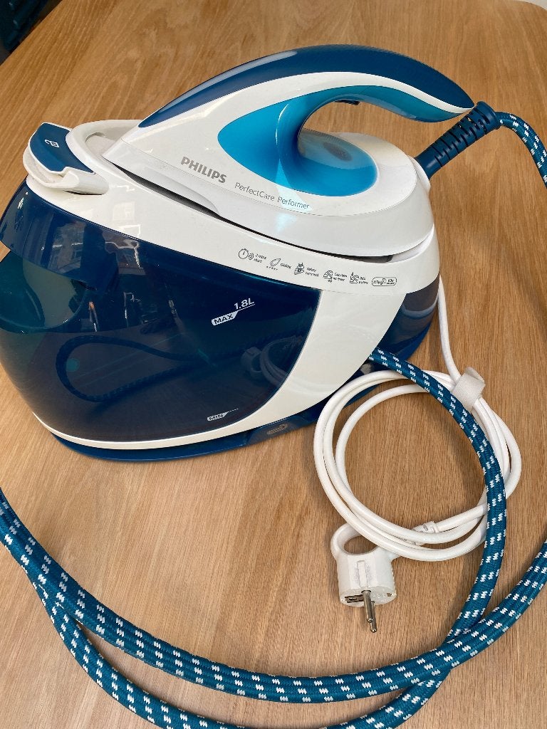 Stoom strijkijzer Philips PerfectCare Performer, Ophalen, Zo goed als nieuw, Strijkijzer met snoer