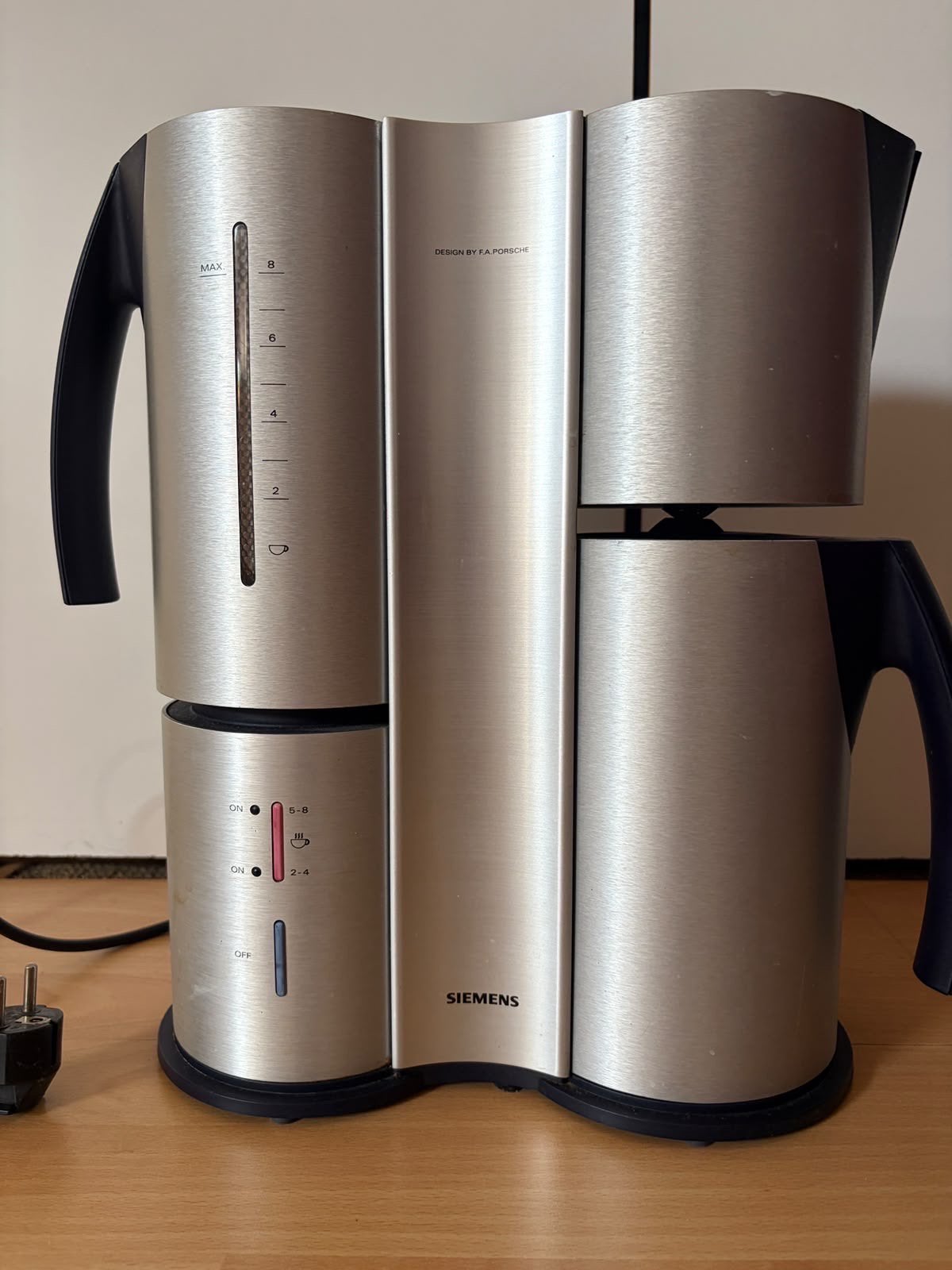 Siemens koffiezetapparaat Design by F.A. Porsche ., Ophalen of Verzenden, Zo goed als nieuw, Koffiemachine, Gemalen koffie