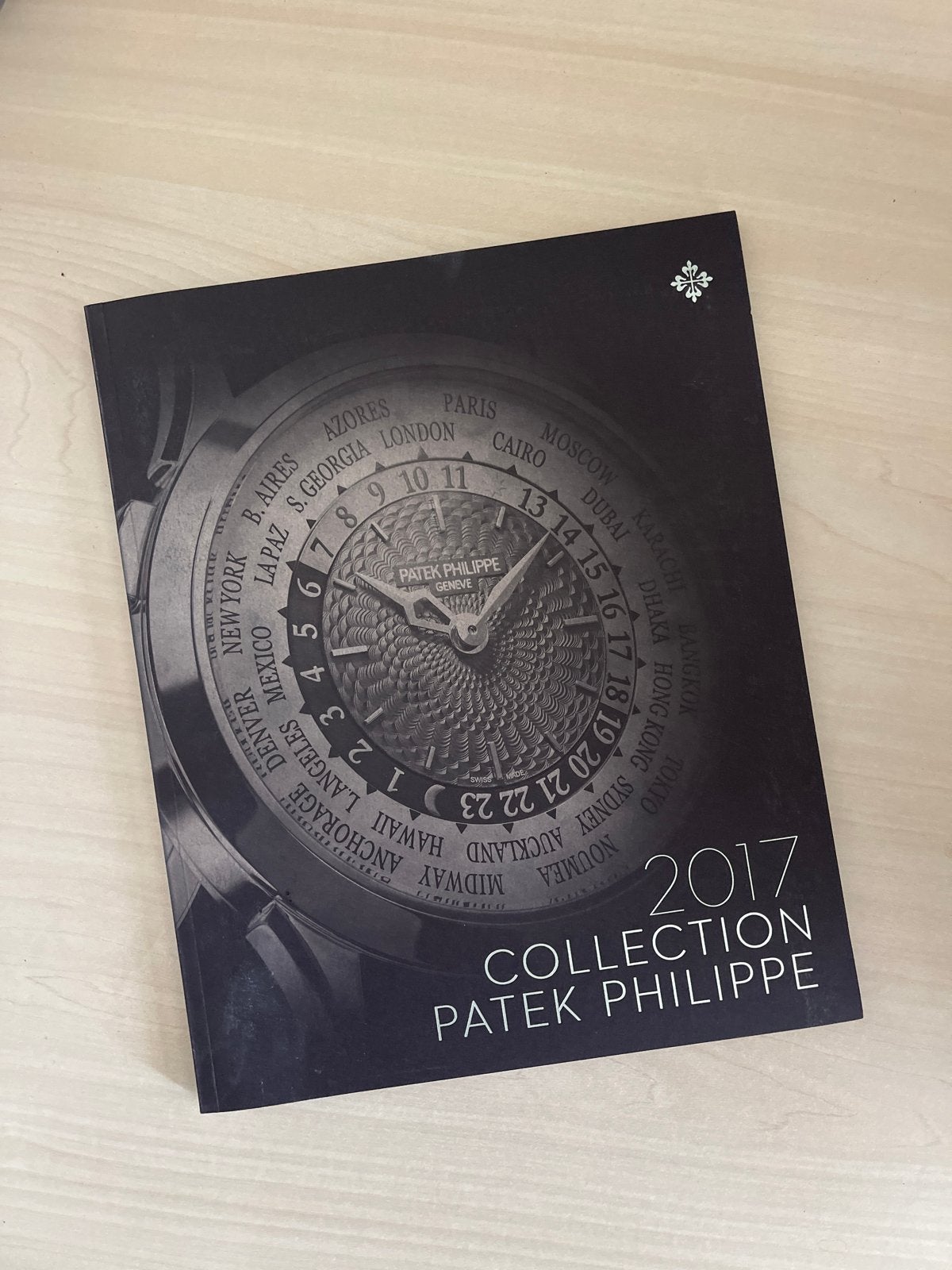 Patek Philippe Collectie Catalogus 2017 met Prijslijst, Boeken, Ophalen of Verzenden, Zo goed als nieuw, Catalogus