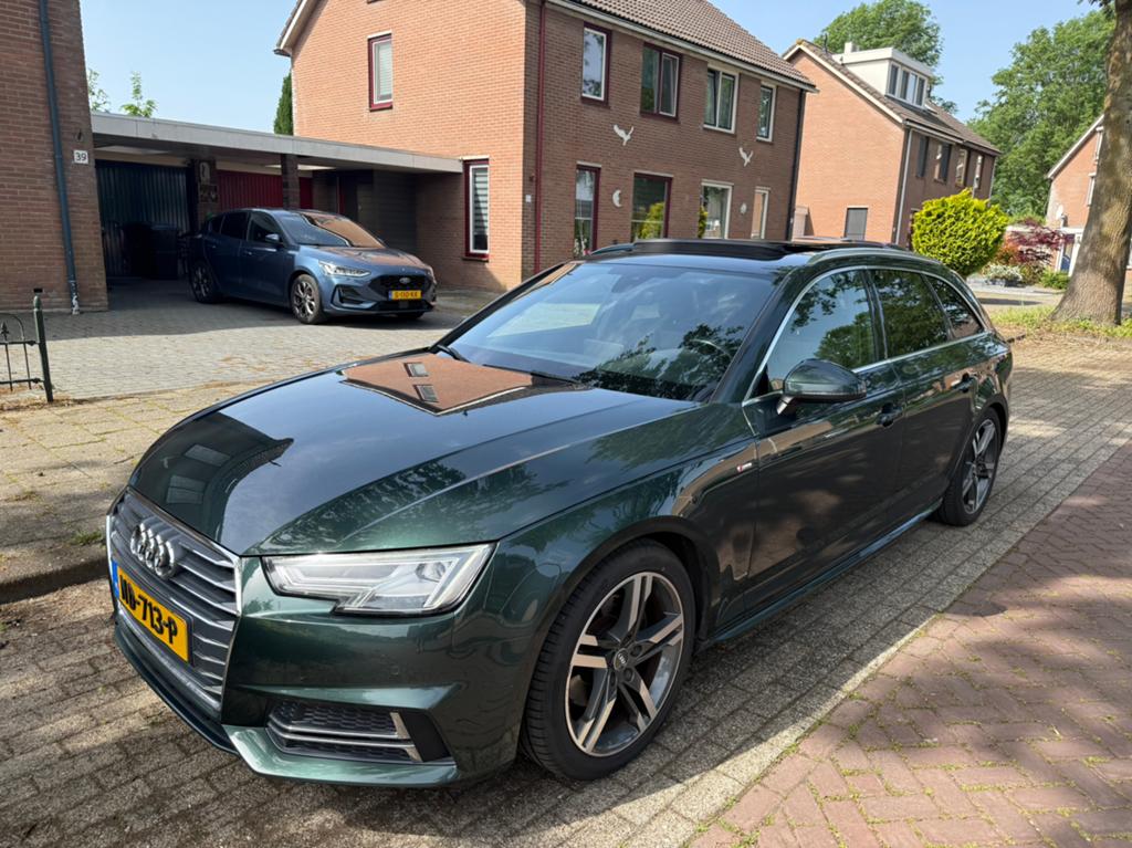 Audi A4 1.4 Tfsi Aut 3 x S Line Panorama/Digital Cockpit, Auto's, Audi, Zwart, 4 cilinders, A4, Particulier