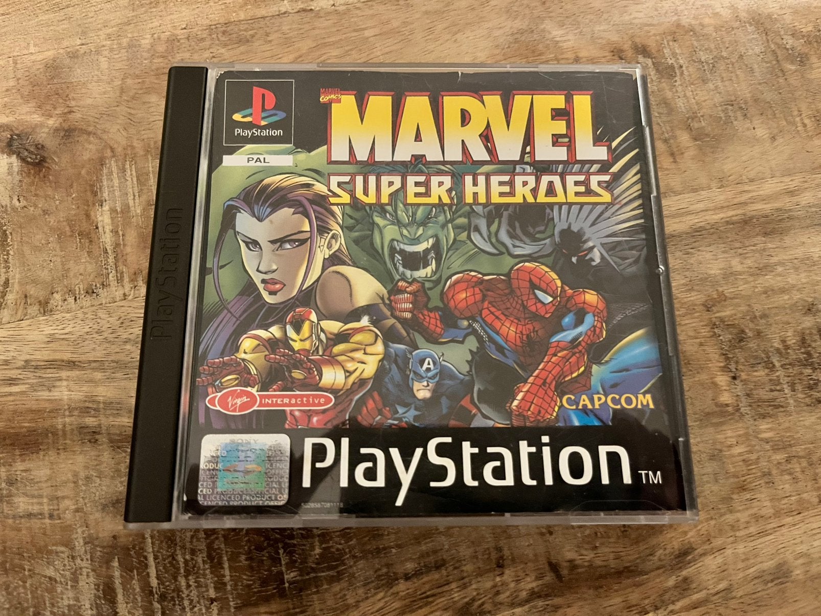 Marvel Super Heroes - PlayStation 1 (PS1), Spelcomputers en Games, R, Gebruikt, Vechten, 2 spelers