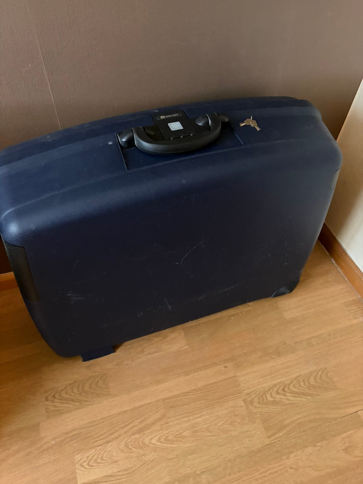 Reiskoffer, Ophalen, Zo goed als nieuw, Hard kunststof, 70 cm of meer