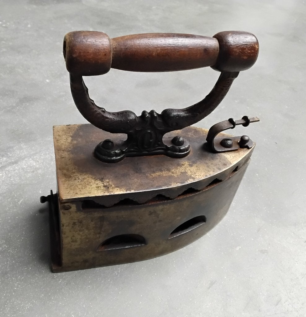 Antiek kolen strijkijzer, Antiek en Kunst, Ophalen