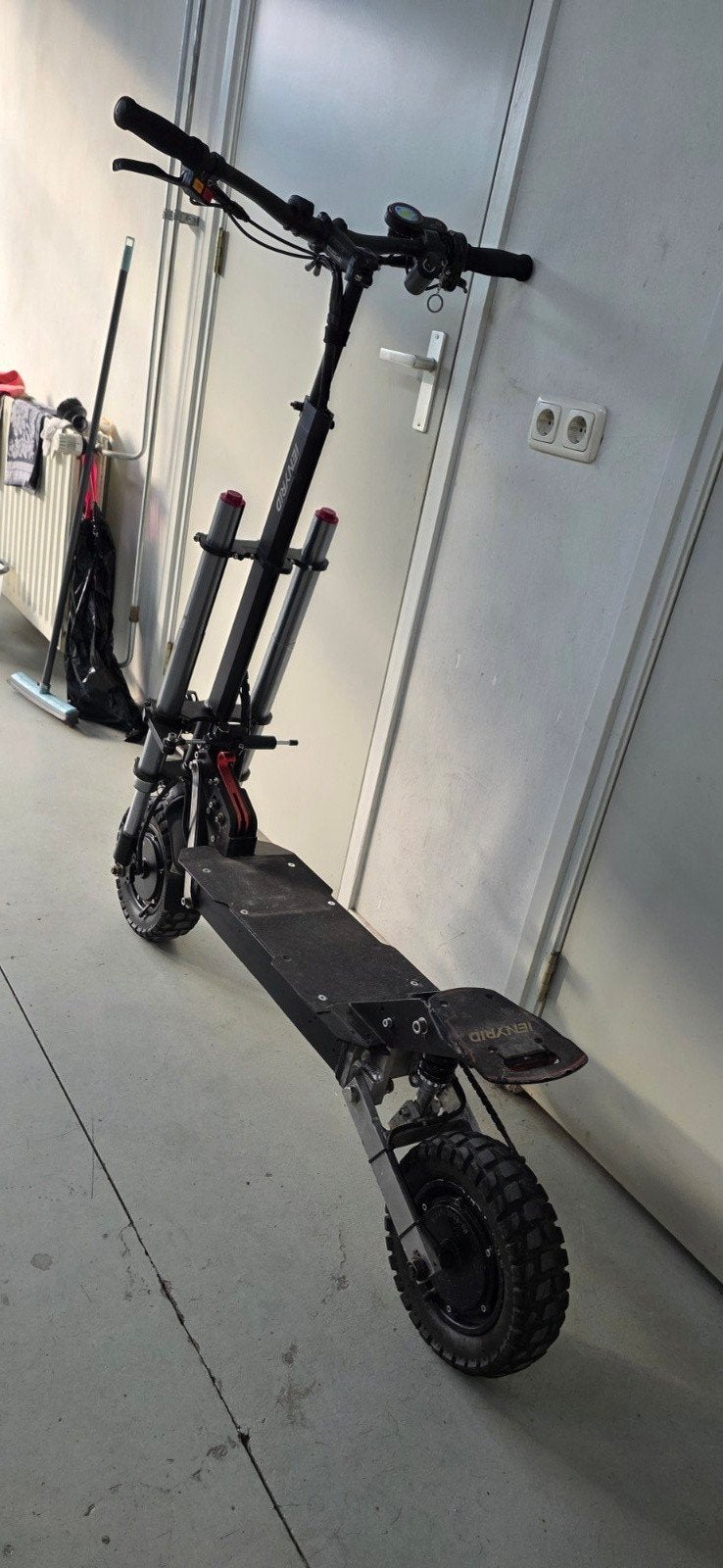 Offroad Elektrische step met 2x 1200W motor, Fietsen en Brommers, Ophalen, Gebruikt, Elektrische step (E-scooter), Ienyrid