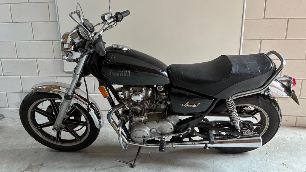 Yamaha xs 650 uit 1980, 2 cilinders, Sportuitlaat, Occasion, Particulier