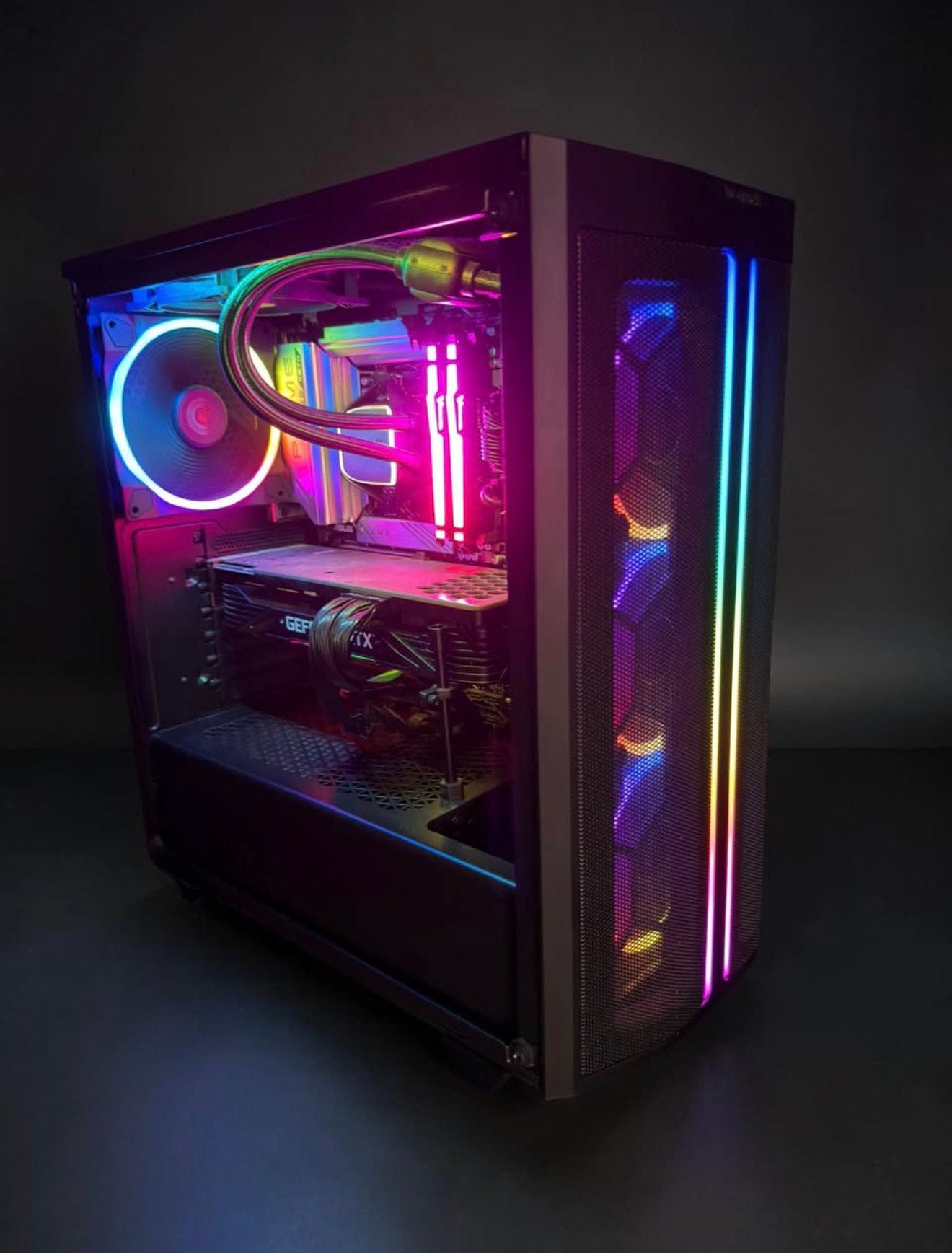 High-End Gaming PC – Ryzen 7 7700 + RTX 3080 | 16GB DDR5 |, 1 speler, Ophalen, Zo goed als nieuw