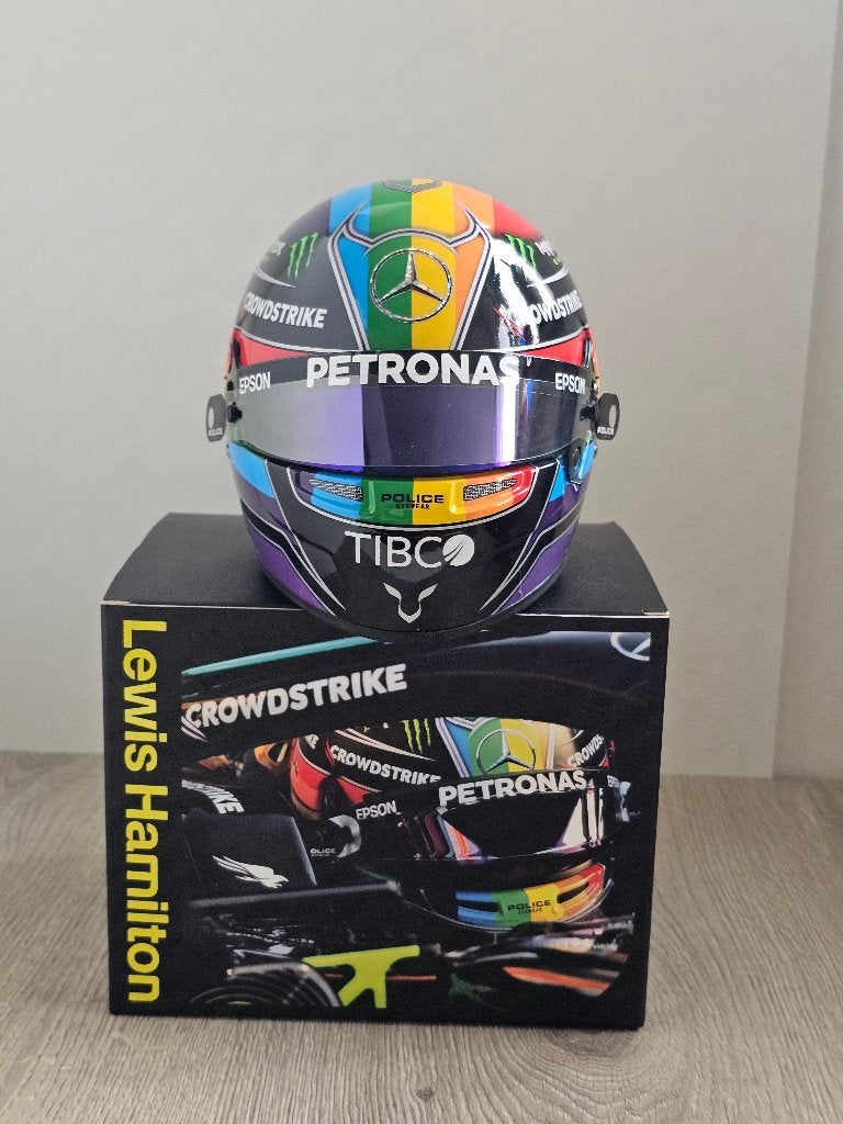 Helm 1:2, L. Hamilton # 44 , GP Qatar, Regenboog. Spec. Edt., Ophalen of Verzenden, Nieuw, Formule 1