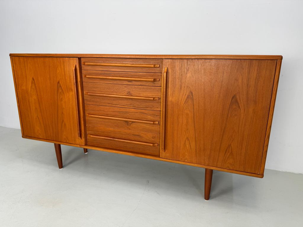 Vintage dressoir Deens SALE, Verzenden, Zo goed als nieuw, 25 tot 50 cm, 150 tot 200 cm