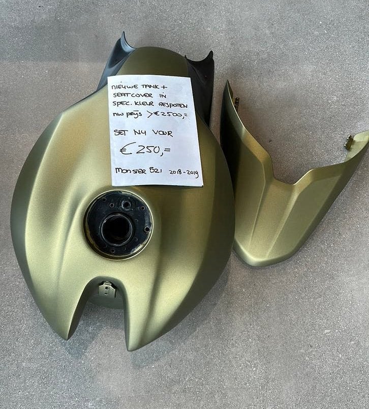 Bezinetank en seatcover Ducati Monster 821, Ophalen of Verzenden, Nieuw