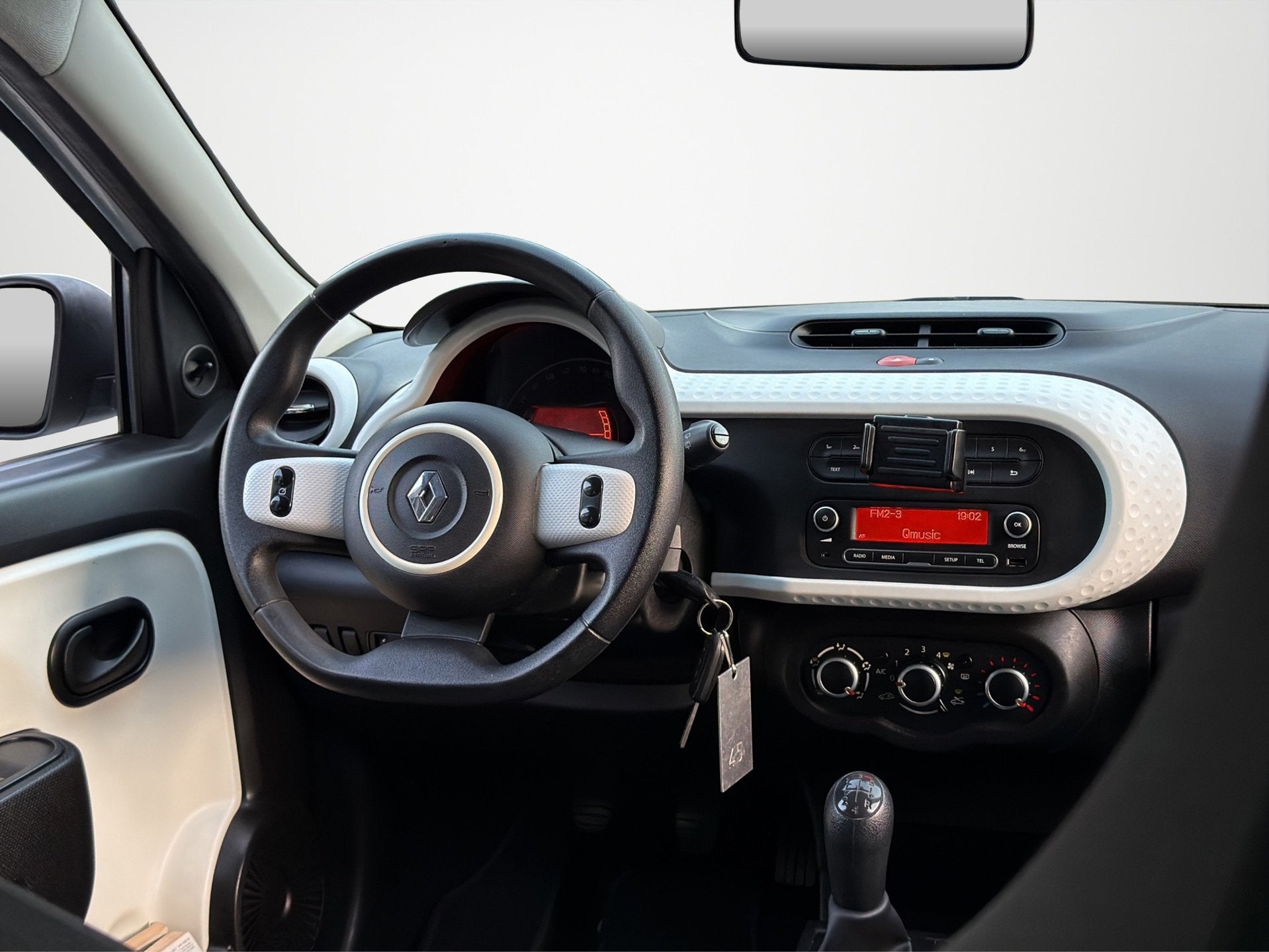 Renault Twingo 1.0 SCe Authentique Airco|Cruise Control|Led, 21 km/l, Gebruikt, 4 stoelen, Wit