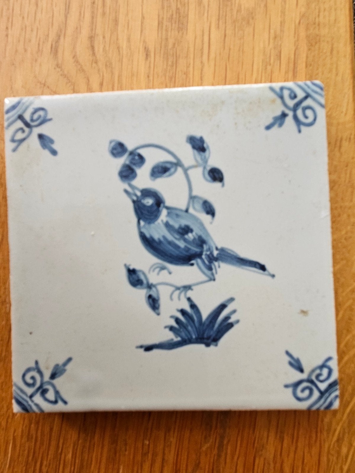 Antieke Delfts Blauwe Tegel met Vogelmotief, Ophalen of Verzenden