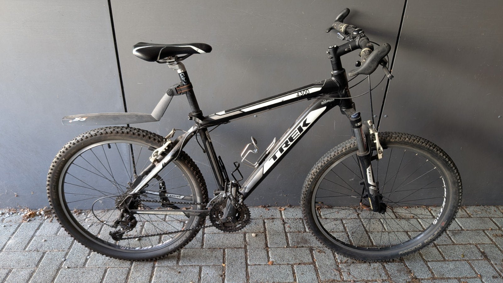 Trek 4300 Mountainbike 18 inch - Ideaal voor beginners, Ophalen