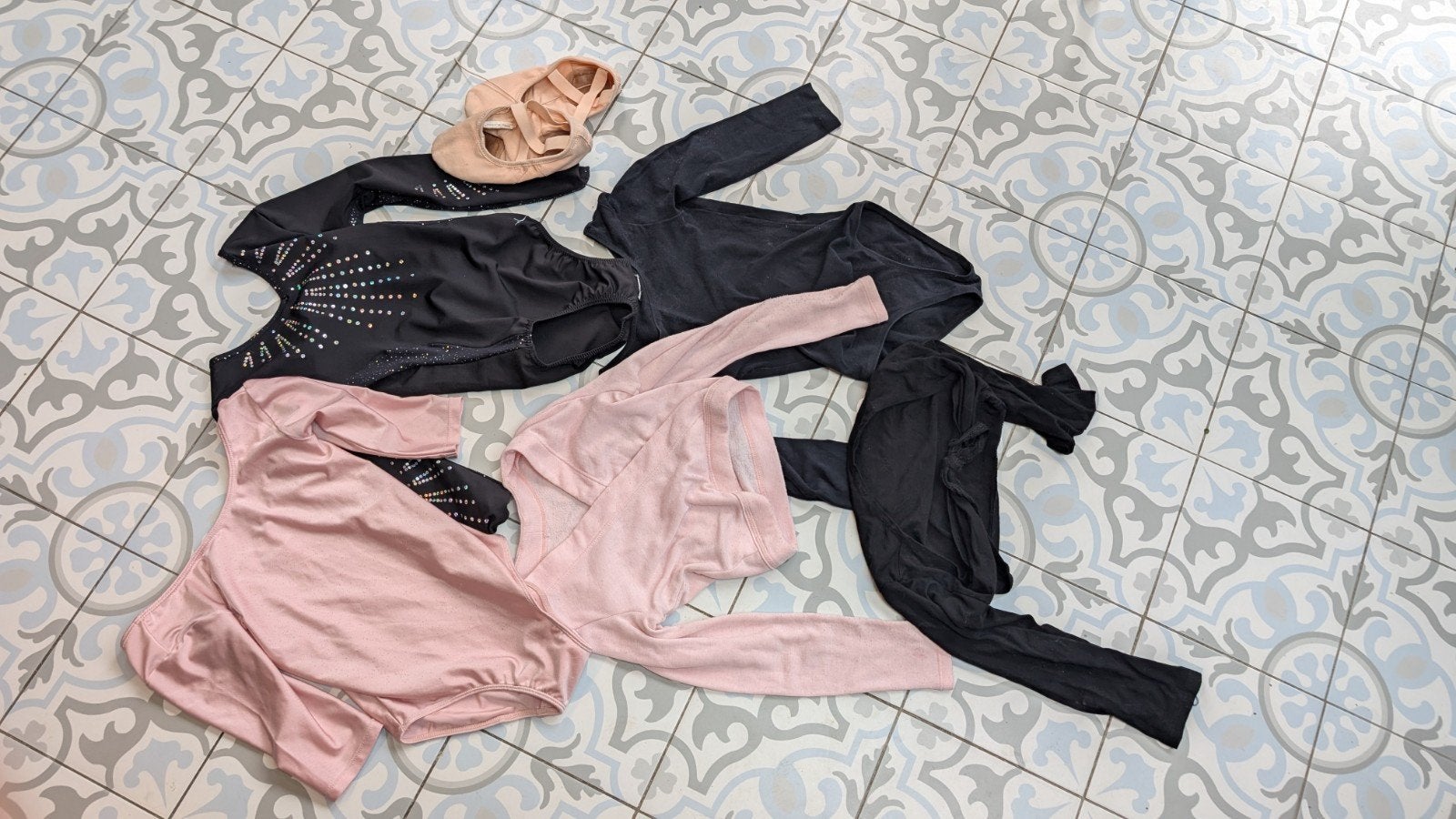Danspakjes en balletschoenen set, Ophalen of Verzenden, Gebruikt, Kleding