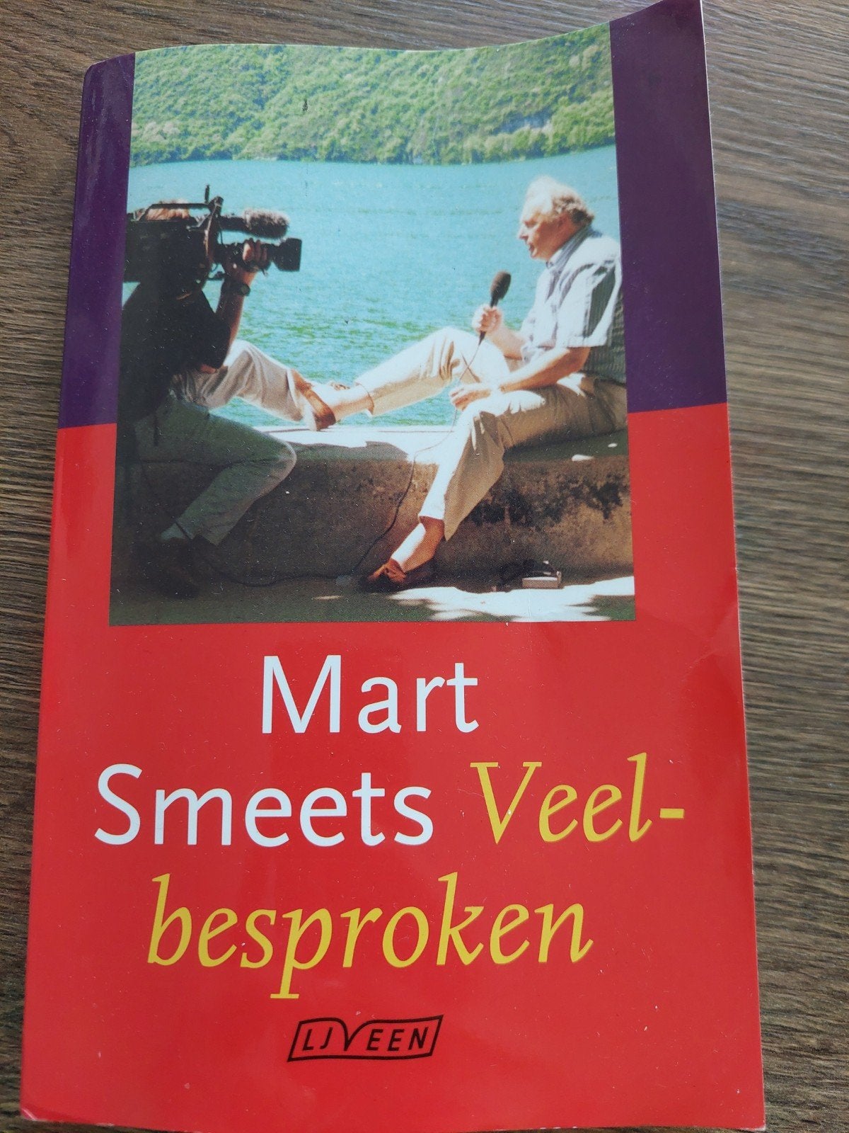 Mart Smeets - Veelbesproken (Sportbiografie), Ophalen of Verzenden, Zo goed als nieuw, Mart Smeets, Sport