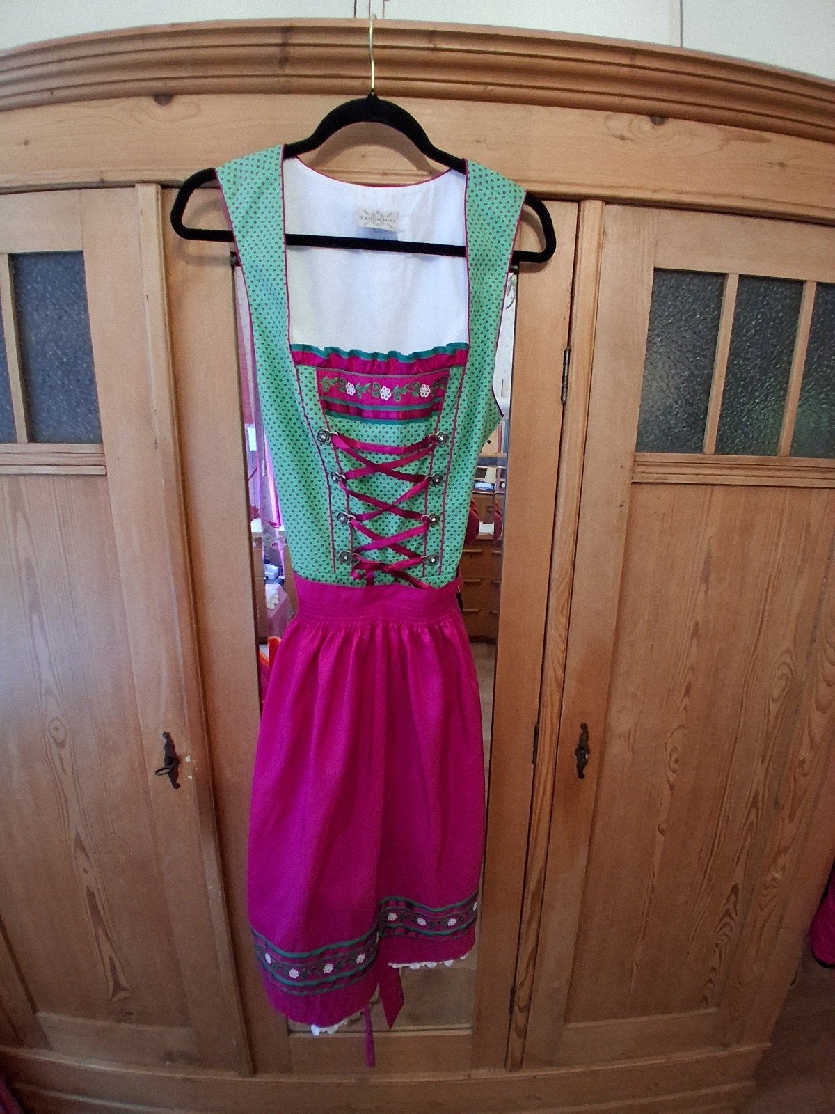 Dirndl jurk groen met roze, maat 42/44 (L), Kleding | Dames, Maat 42/44 (L), Ophalen of Verzenden, Zo goed als nieuw, Knielengte