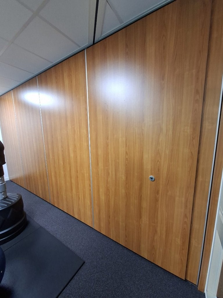 schuifwand, Ophalen, Zo goed als nieuw