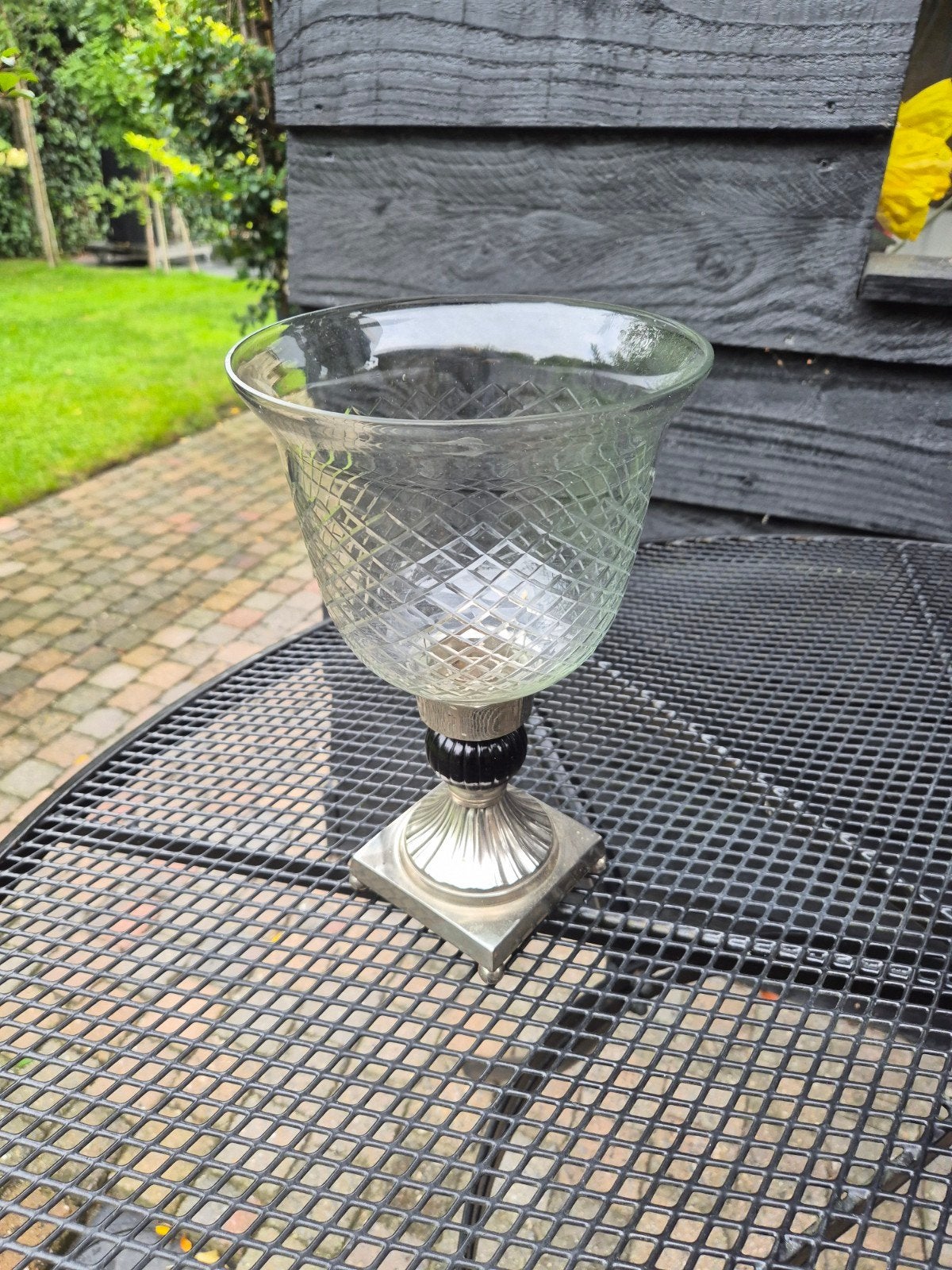 Glazen windlicht met metalen voet, Ophalen of Verzenden
