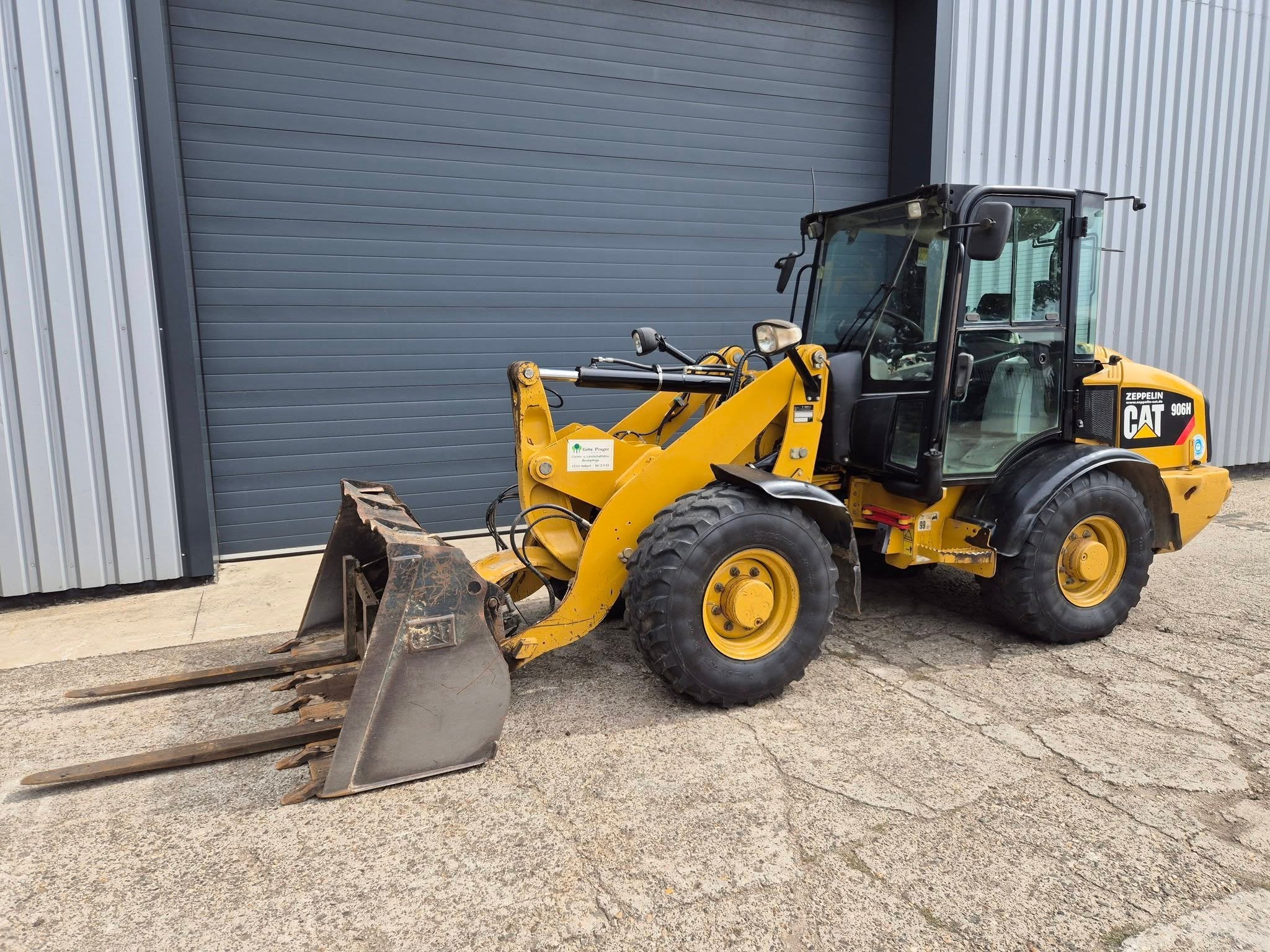 Caterpillar 906H Shovel - Wiellader - Kniklader (bj 2011), Zakelijke goederen, Wiellader of Shovel