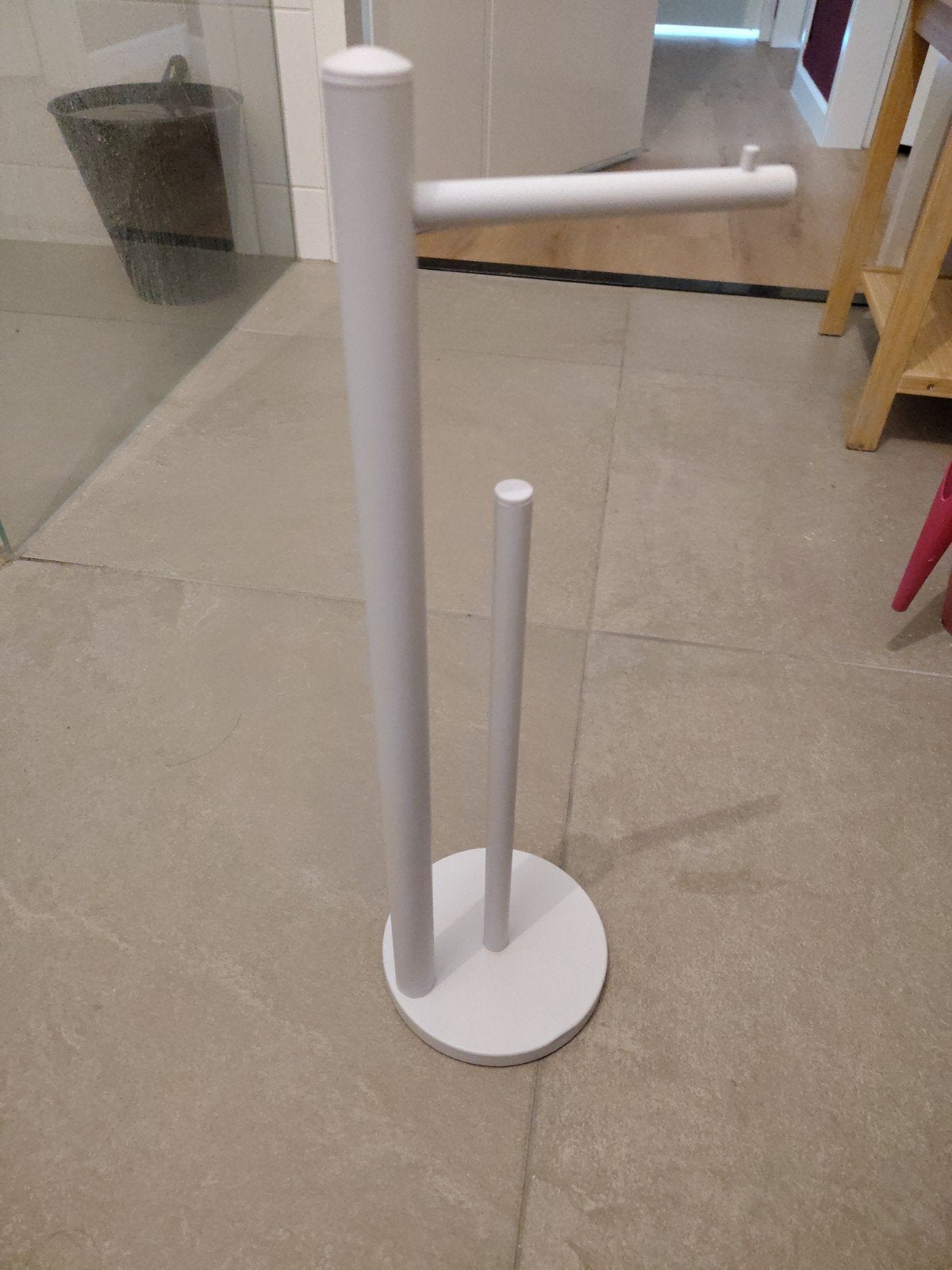 Witte vrijstaande toiletrolhouder met reserverolhouder, Huis en Inrichting, Badkamer | Badtextiel en Accessoires, Ophalen, Gebruikt