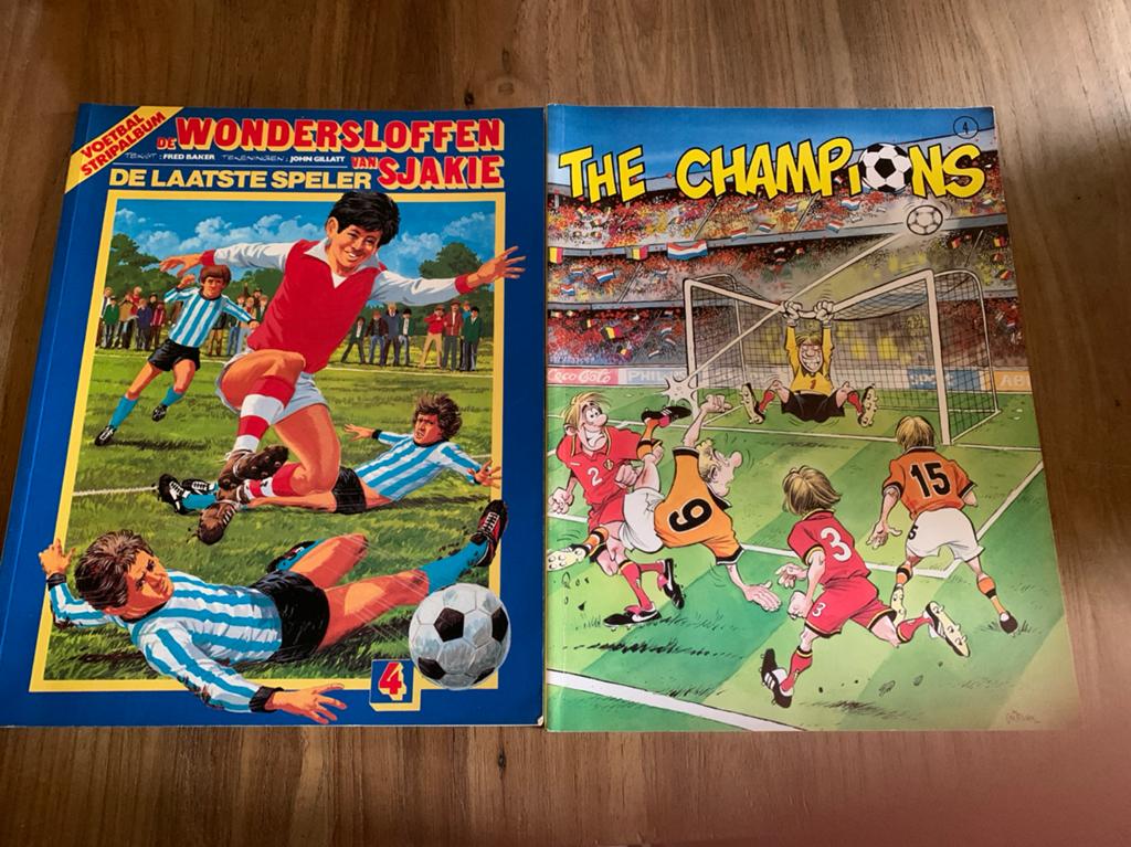 2 strips voetbal, Boeken, Stripboeken, Meerdere stripboeken, Ophalen of Verzenden, Zo goed als nieuw