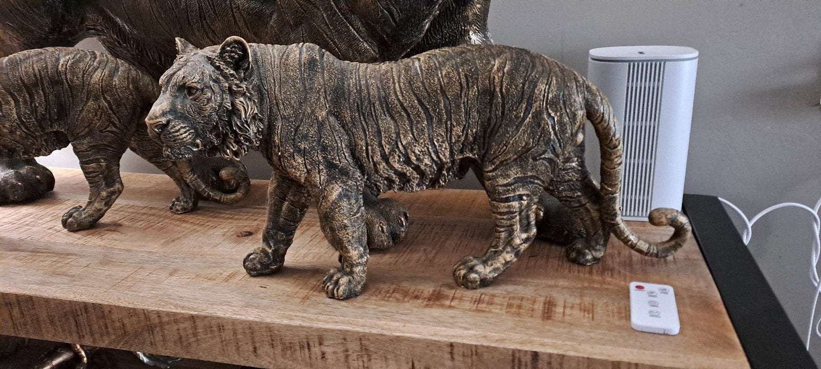 Polystone Tijger Beeld - Realistisch en Decoratief, Ophalen, Overige stijlen, Zo goed als nieuw, Composieten