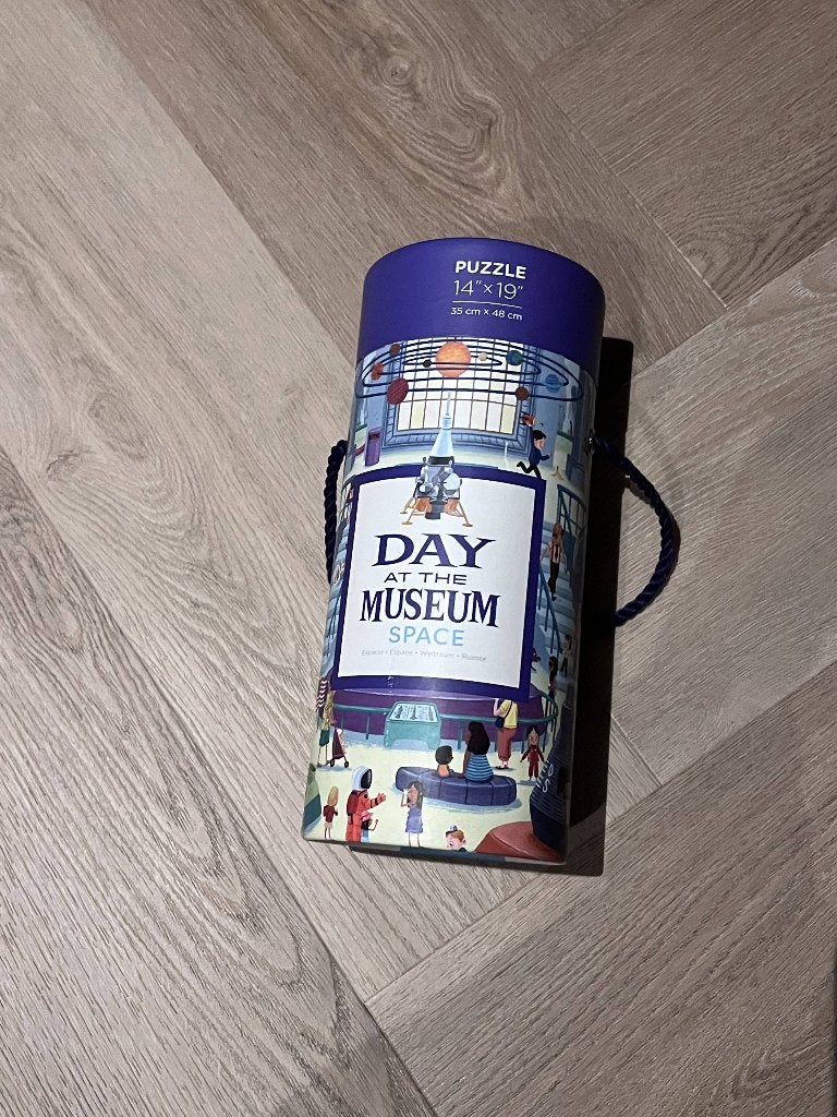 SPACE Day at the Muuseum puzzel 72 stukken voor leeftijd 5+, Ophalen of Verzenden, Minder dan 500 stukjes, Zo goed als nieuw, Legpuzzel
