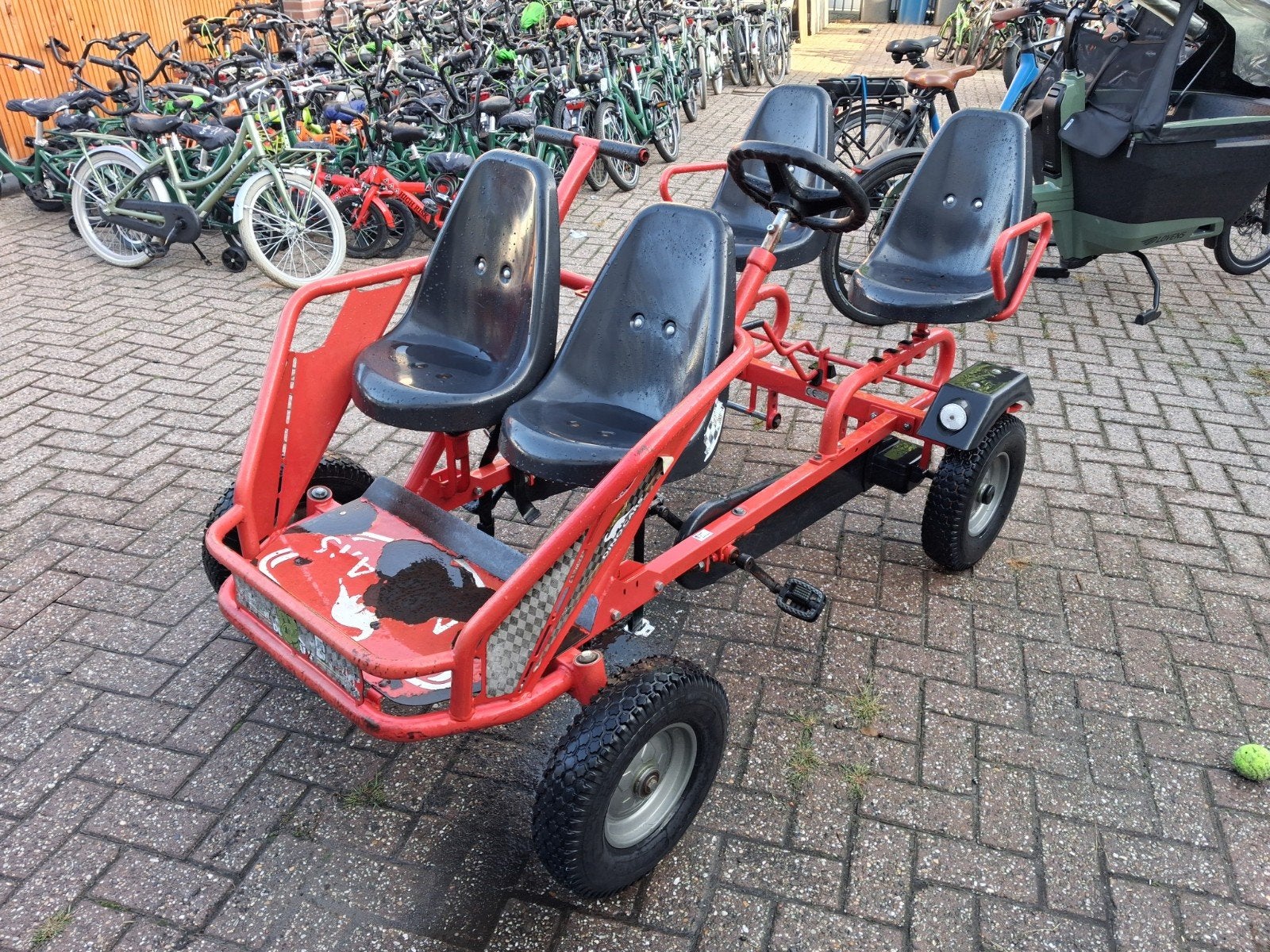 familie skelter dinocars 4 personen skelter 5 stuks, Ophalen, Overige merken