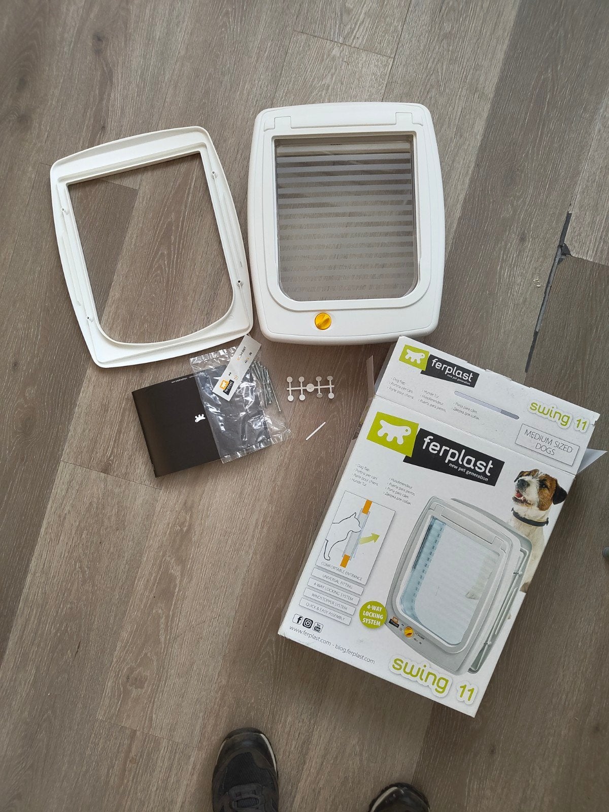 Ferplast hondenluik Swing 11, Dieren en Toebehoren, Honden-accessoires, Ferplast, Ophalen of Verzenden, Nieuw, Overige typen