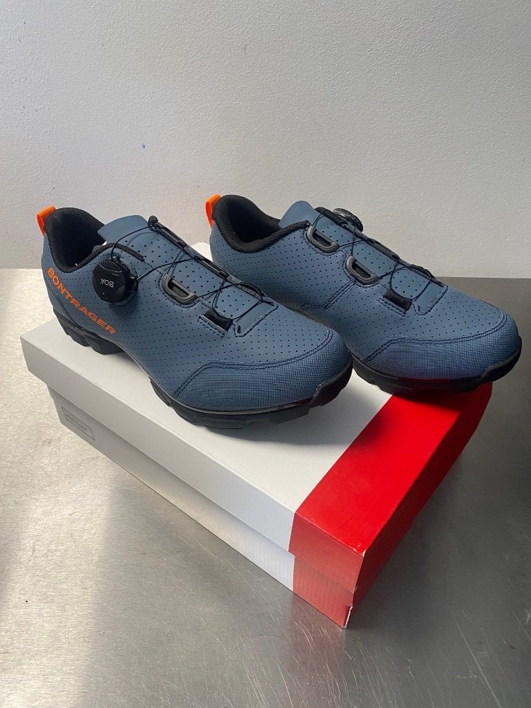 Foto 3 van Nieuwe Bontrager Evoke maat 40 mountainbikeschoenen