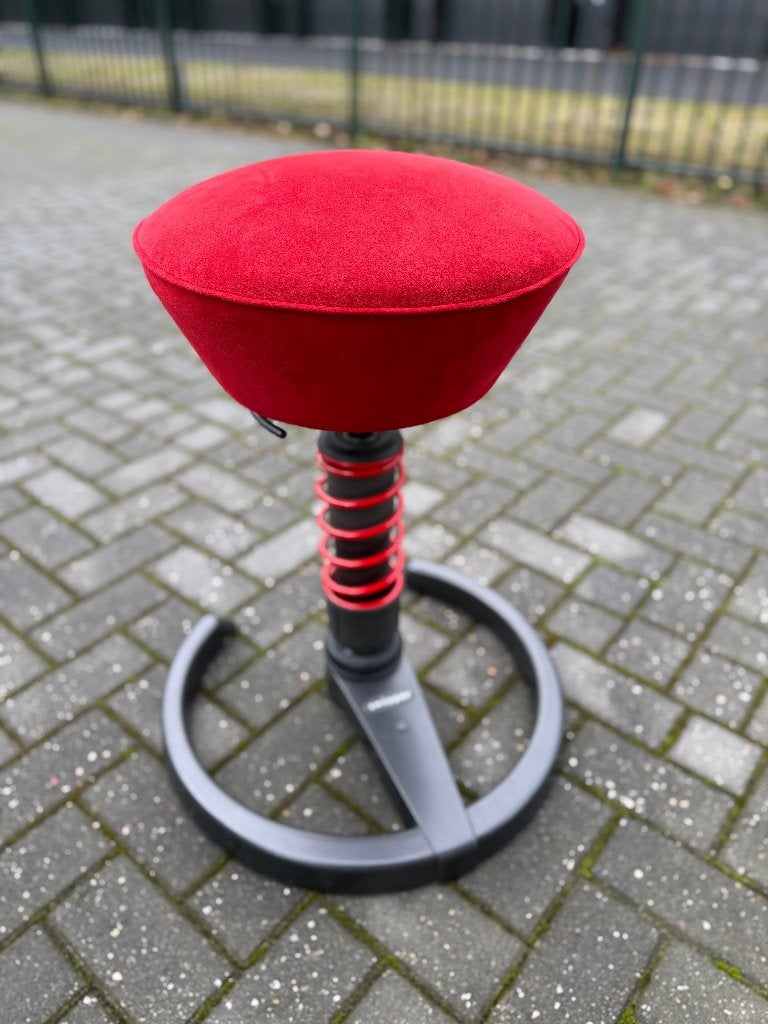 Aeris Swopper | ergonomische bureau kruk, Ophalen, Gebruikt, Bureaukruk, Rood
