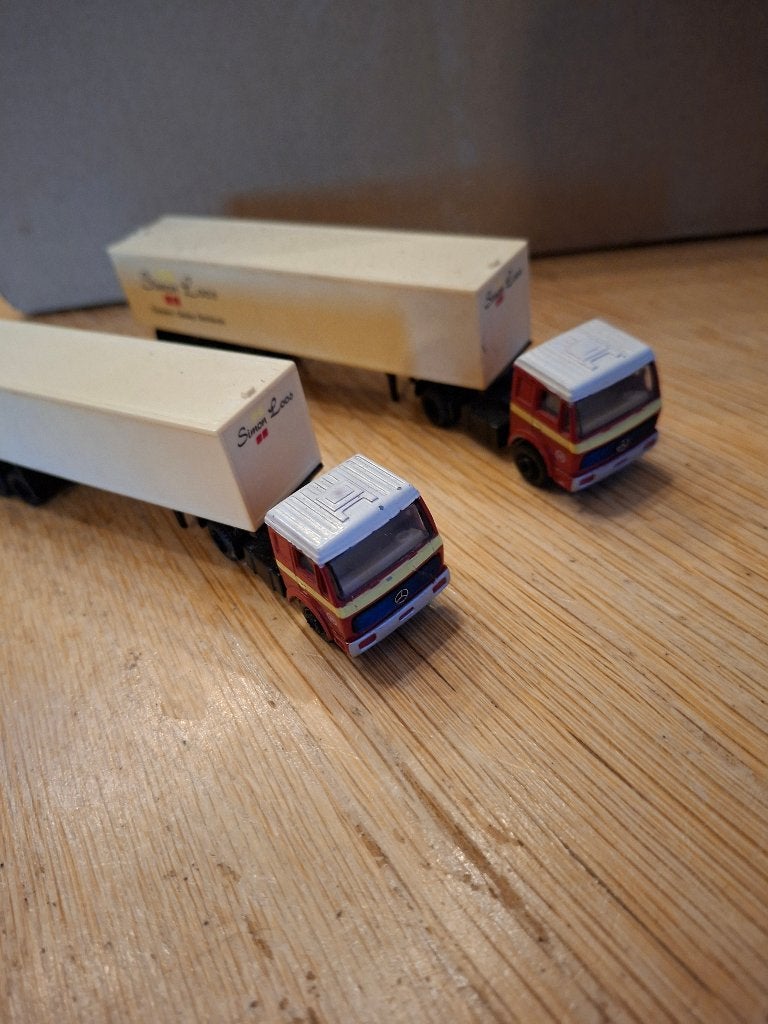 2x Efsi MB Simon Loos, Ophalen of Verzenden, Bus of Vrachtwagen, Efsi