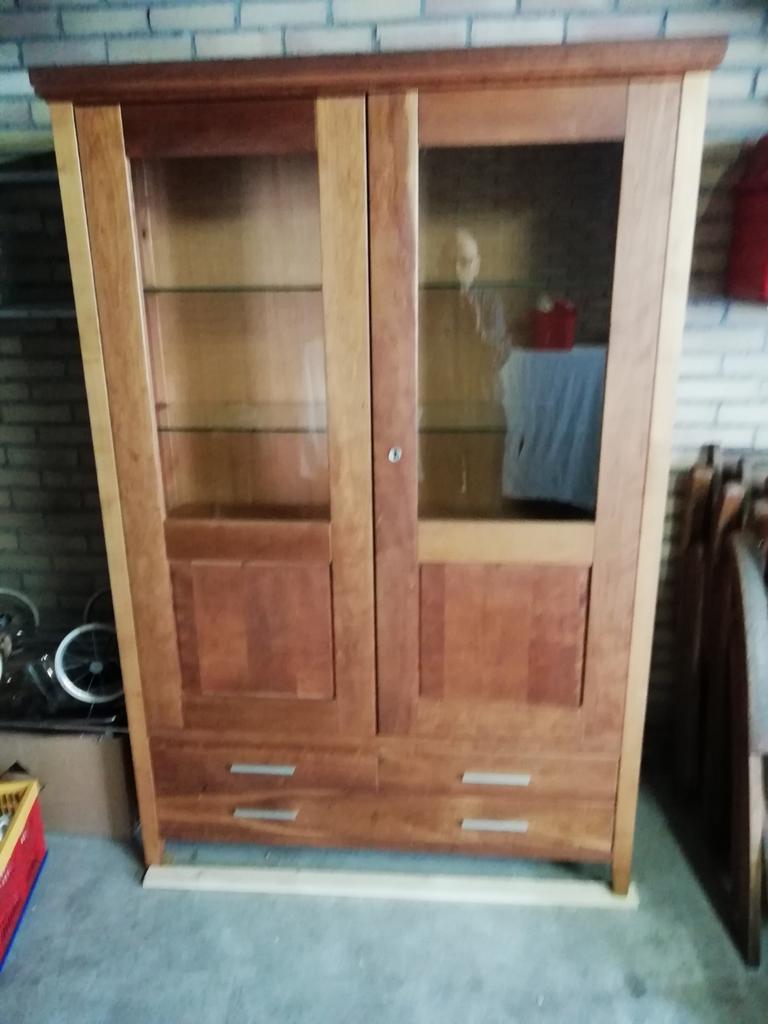 Malvas Vitrinekast Kersen Olie 2000, Ophalen, Gebruikt, Kersenhout, 150 tot 200 cm