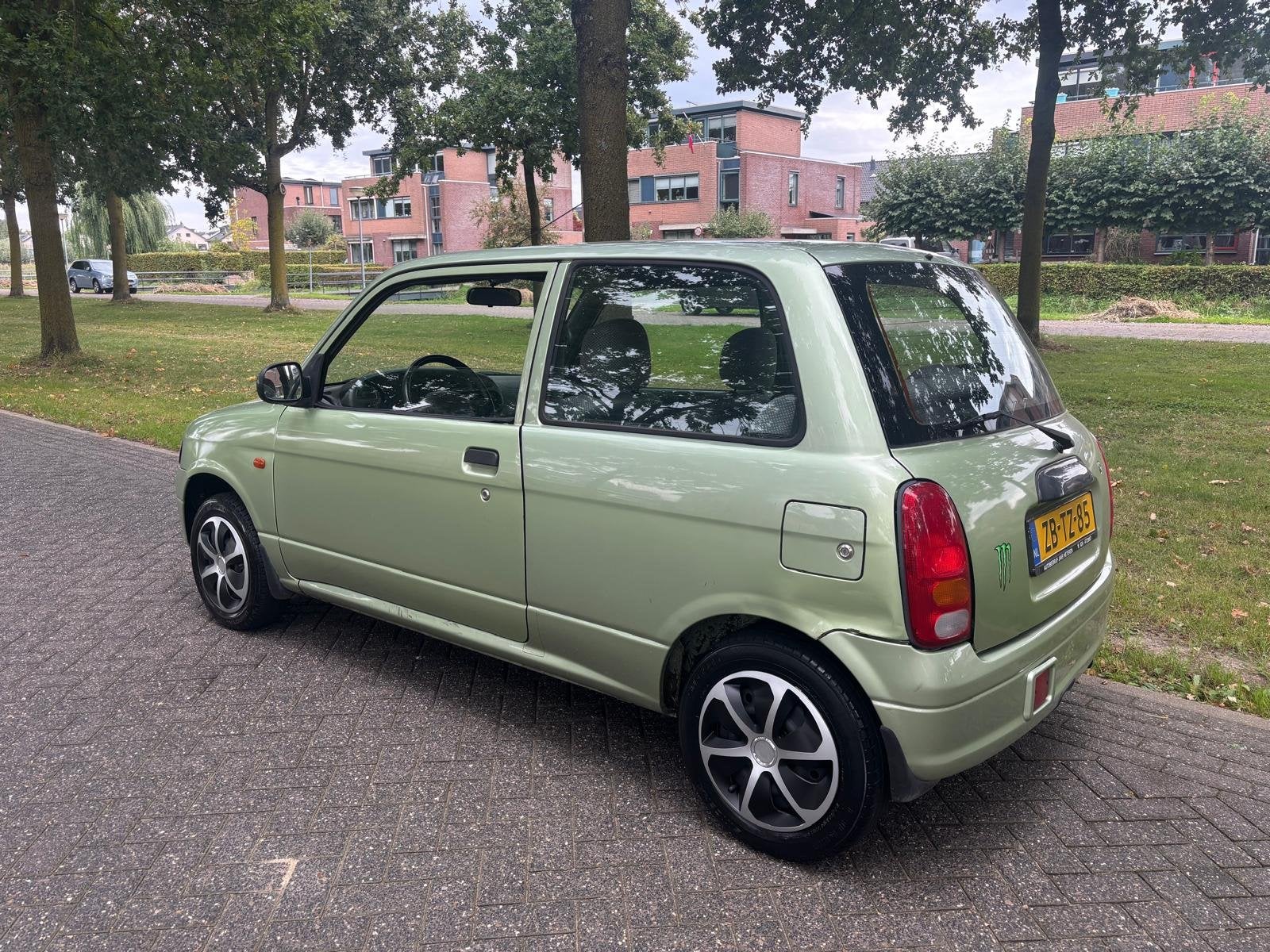 Daihatsu Cuore 1.0-12V XTi (bj 1999), foto 3