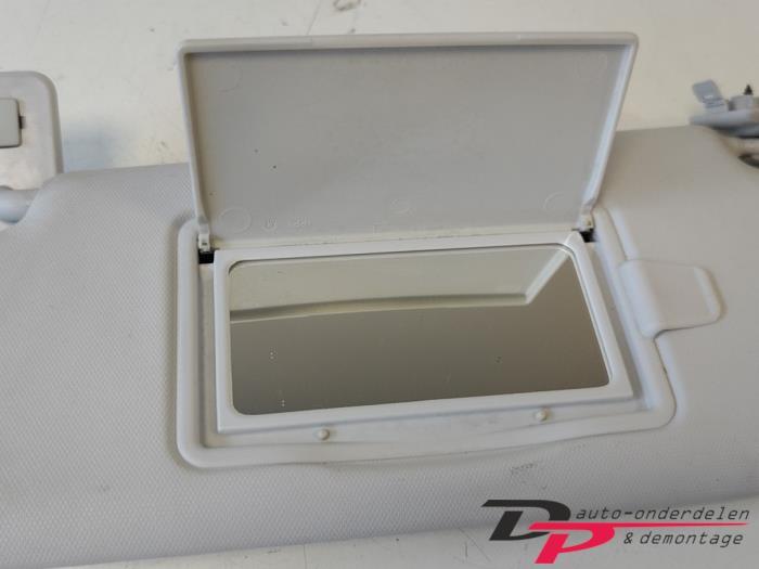 Zonneklep van een Peugeot 208, Gebruikt, -, -, Ophalen of Verzenden