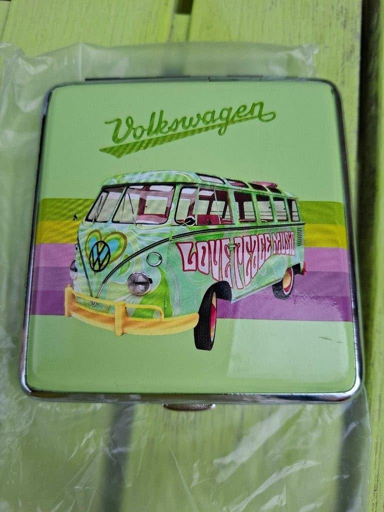 Nieuw authentiek sigarettendoosje / sigarendoosje Volkswagen, Verzamelen, Rookartikelen, Aanstekers en Luciferdoosjes, Ophalen of Verzenden